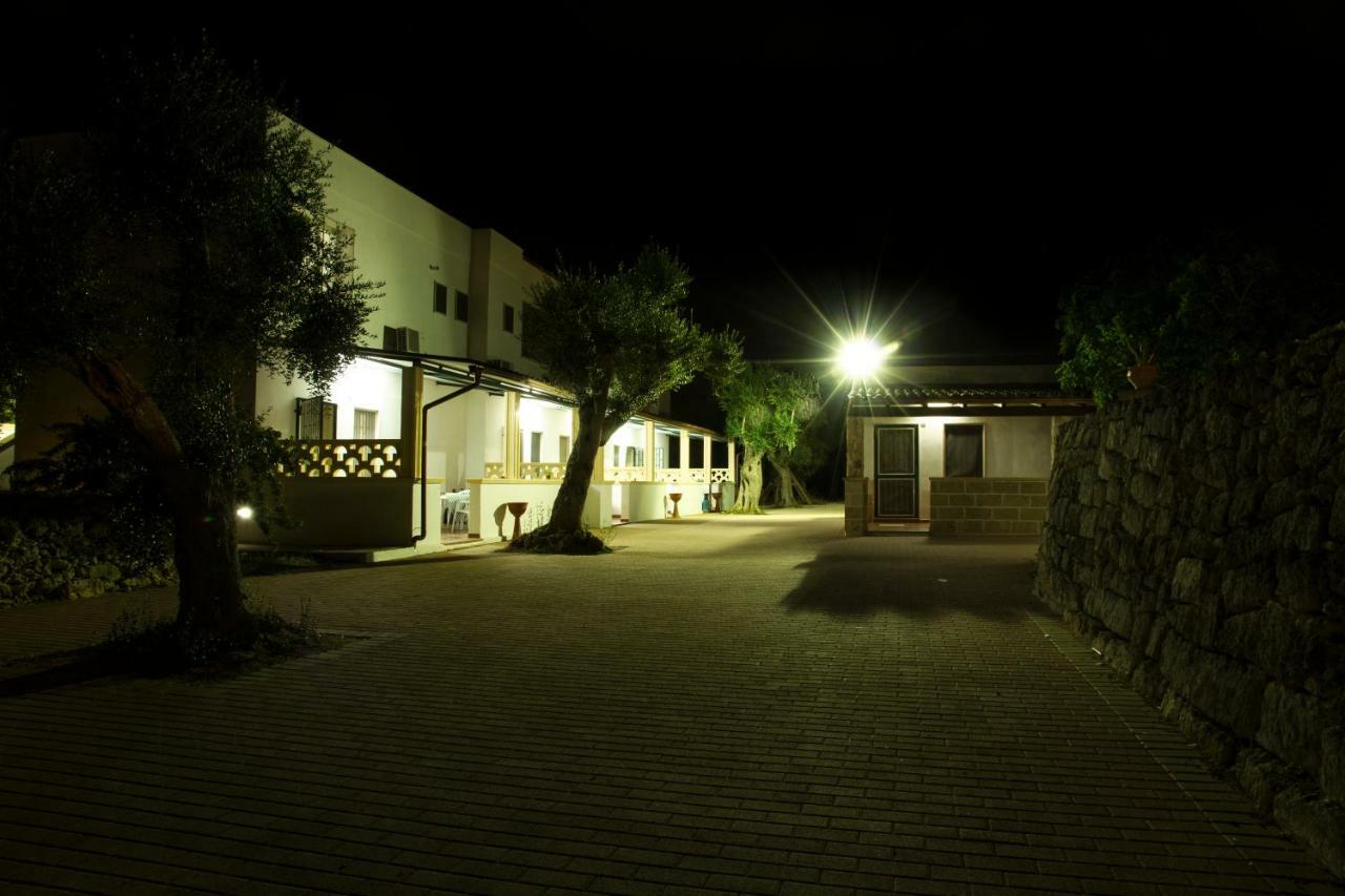 B&B La Seta Rossa Galatone Eksteriør billede